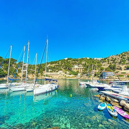 Au Calme, Calanque Des Figuieres Apartment *